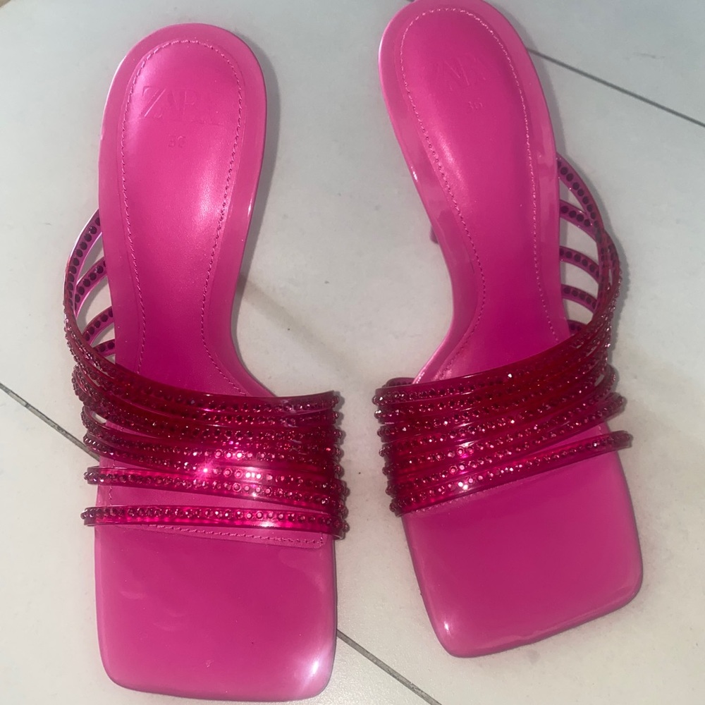 Size 6 (36) Zara heels hot pink - True to Size